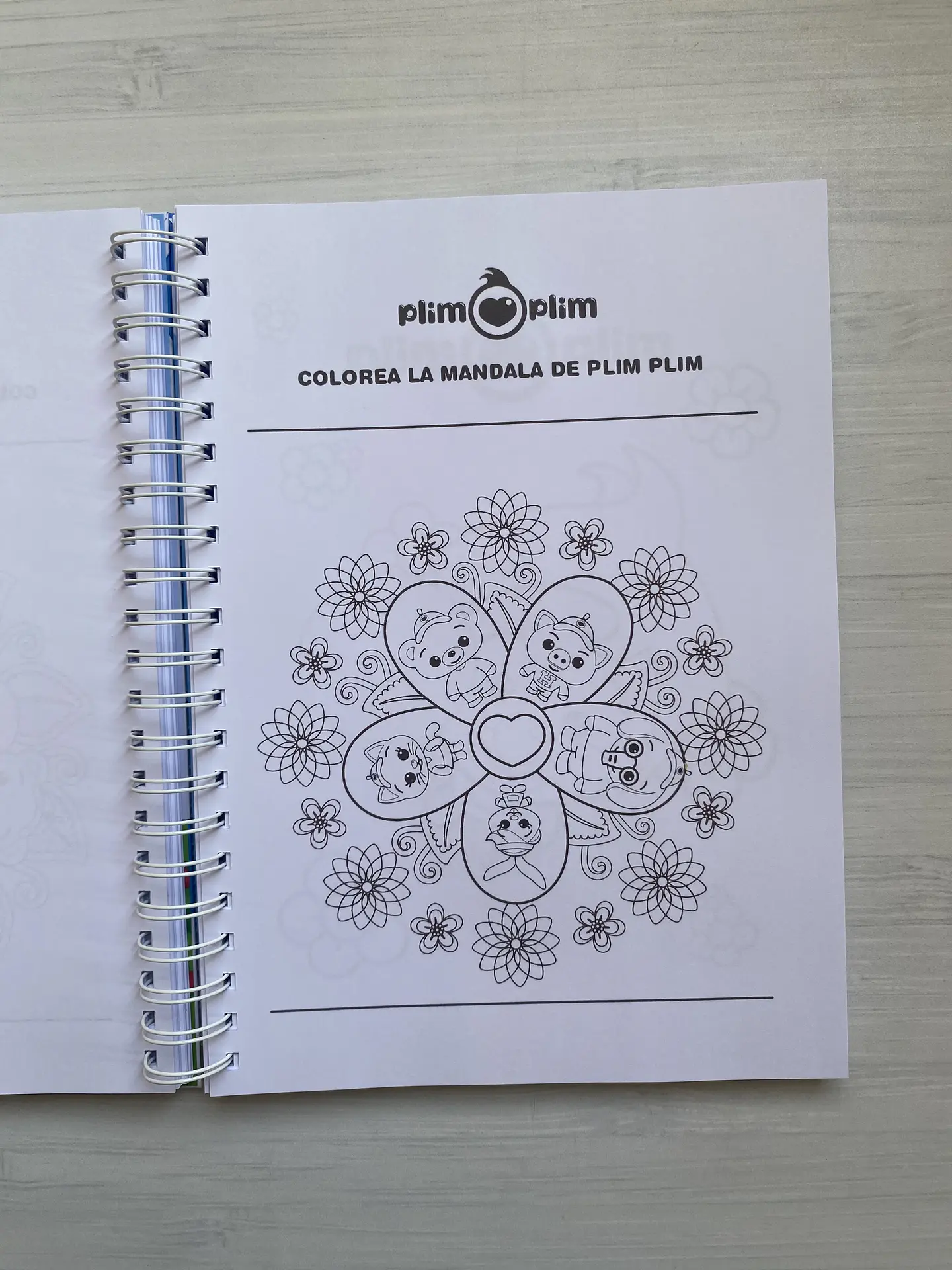 Libro para colorear “PLIM PLIM” 2