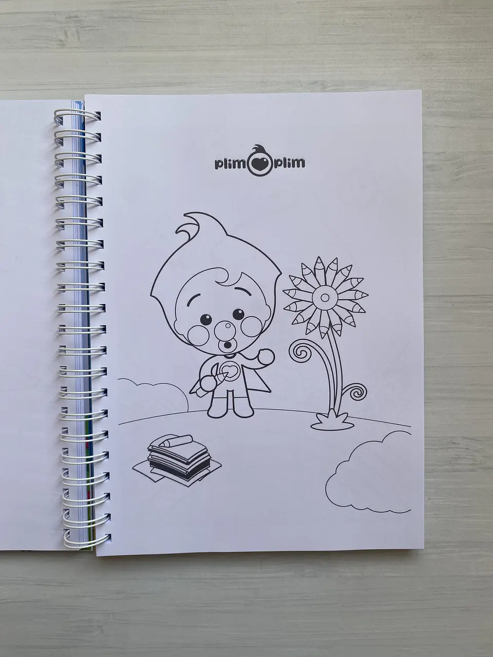Libro para colorear “PLIM PLIM” 9