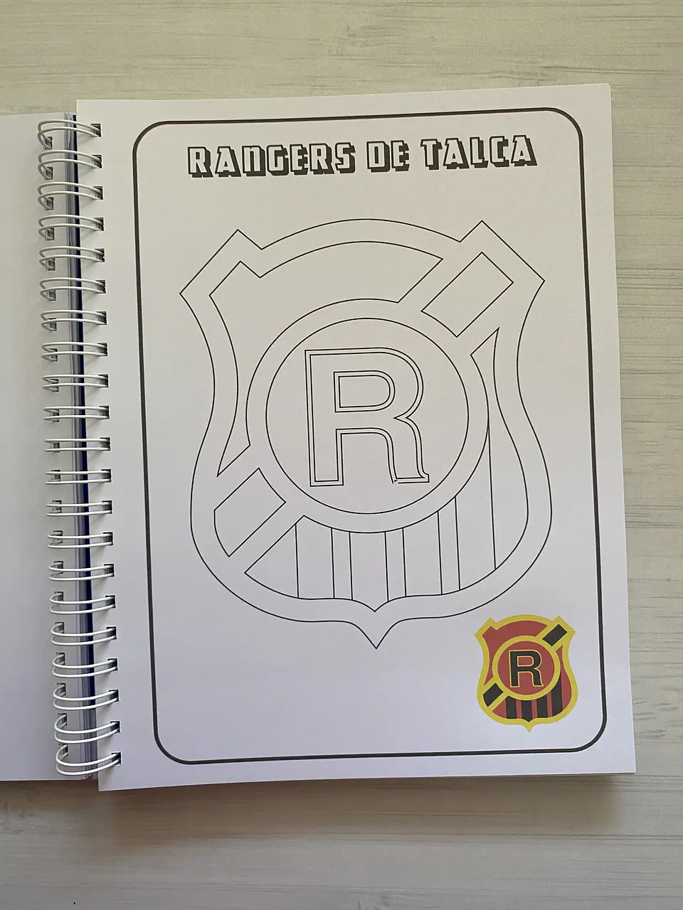 Libro para colorear Escudos Campeonato Nacional CHILE 2