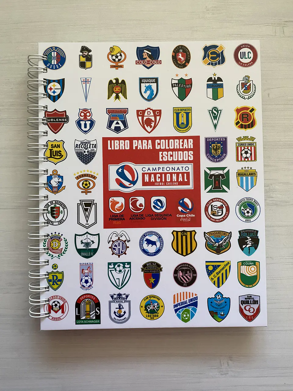 Libro para colorear Escudos Campeonato Nacional CHILE 1