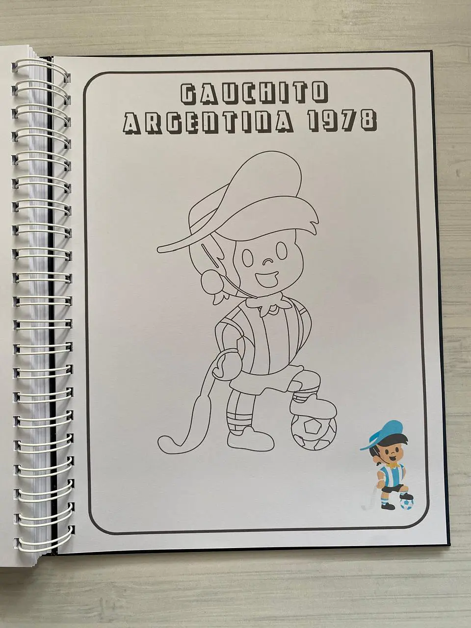 Libro para colorear “Escudos de los equipos de la copa mundial de la FIFA” 22