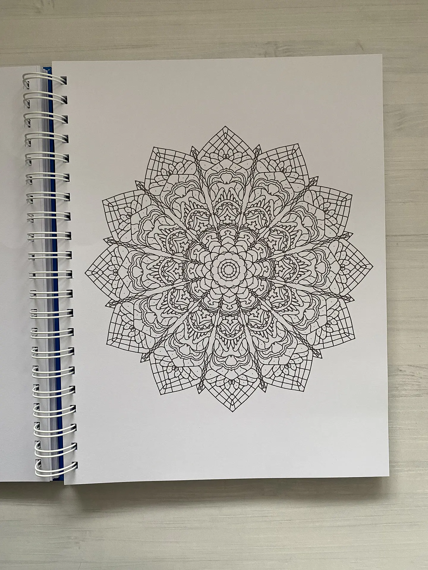 Libro para colorear “ Mandala
