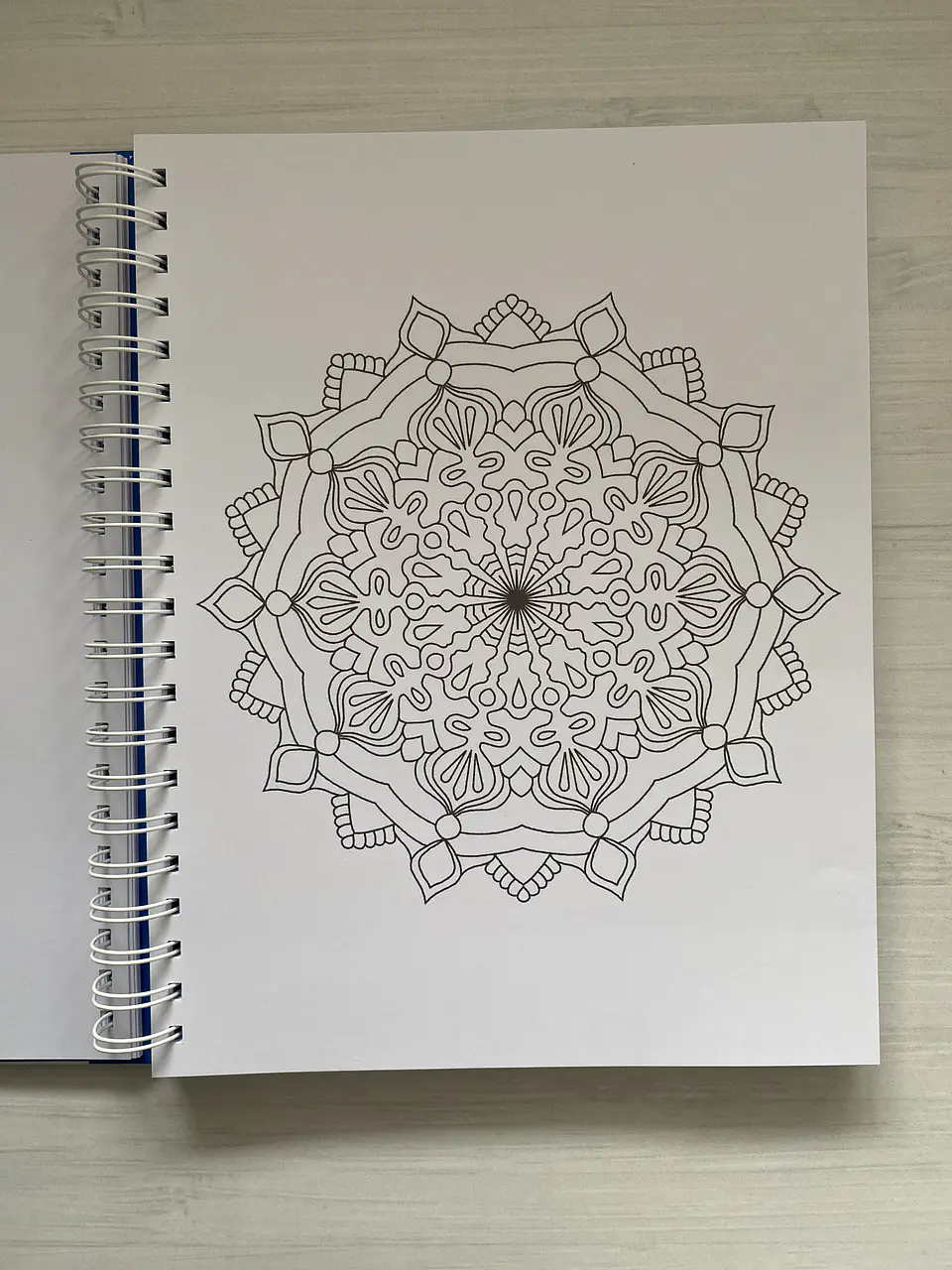 Libro para colorear “ Mandala