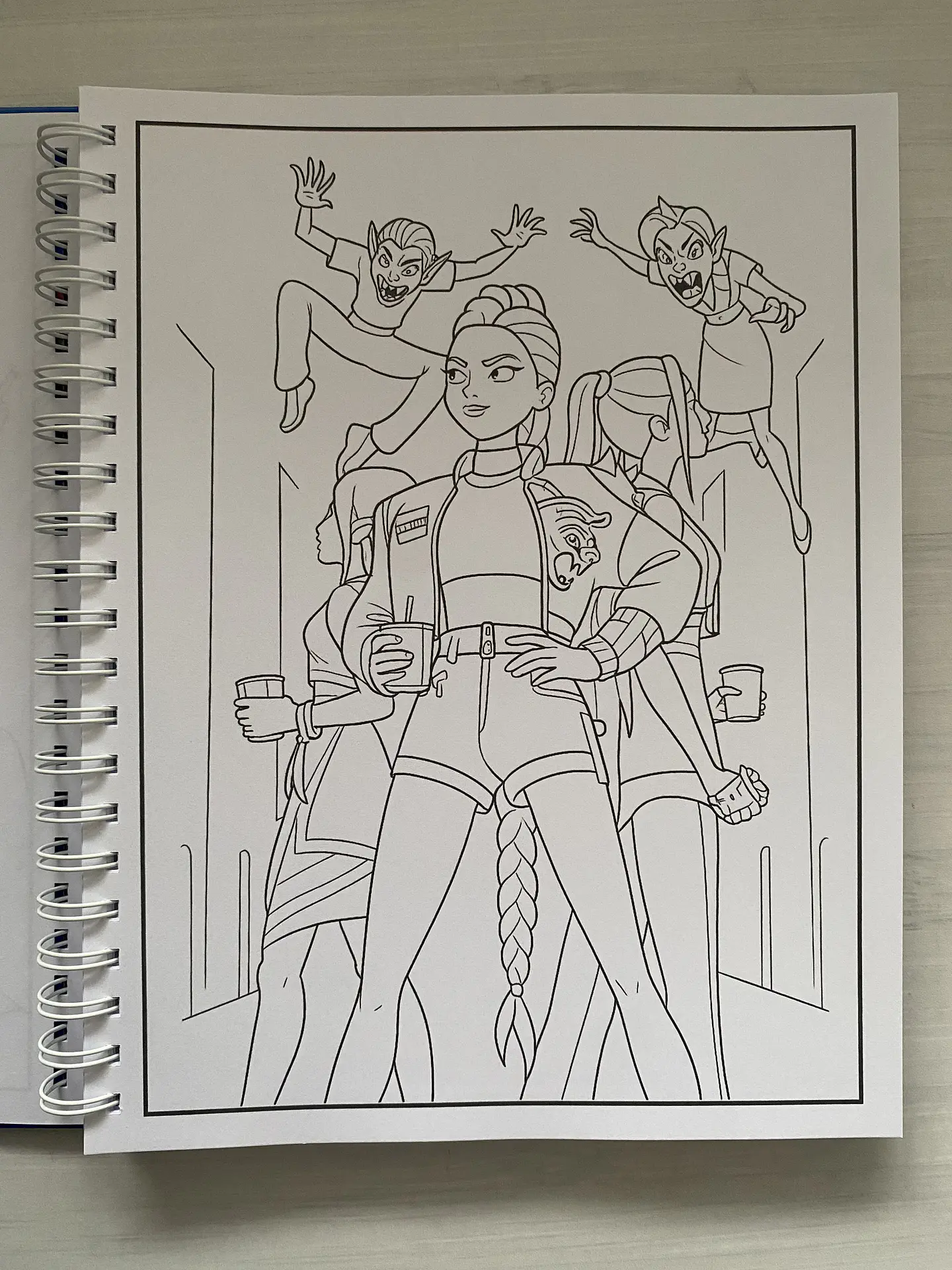 Libro para colorear “KPop Demon Hunters” 7
