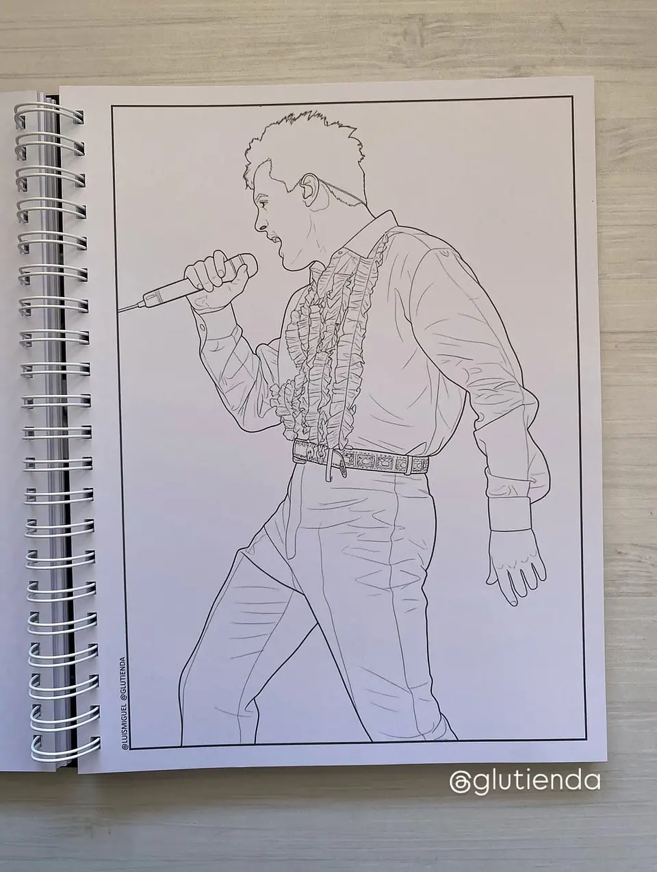 Libro para colorear Luis Miguel 11