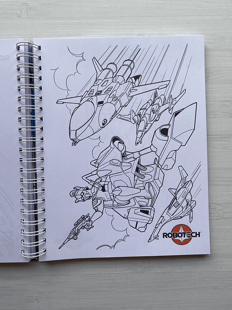Libro para colorear Robotech (ESPIRAL METÁLICO EN VEZ DE ANILLO METÁLICO COMO SE MUESTRA EN LA IMAGEN) 9