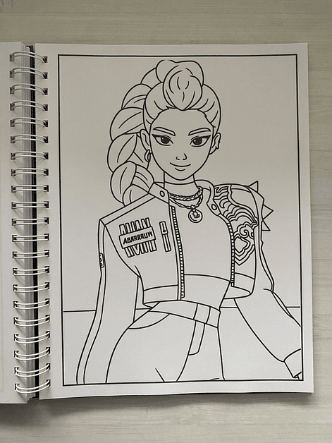 Libro para colorear “KPop Demon Hunters” 12