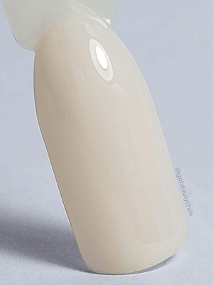 PRODUCTO OUTLET ICE TEA 6 (NUDE SEMI TRASLUCIDO LECHOSO) - RONIKI ESMALTE PERMANENTE PROFESIONAL