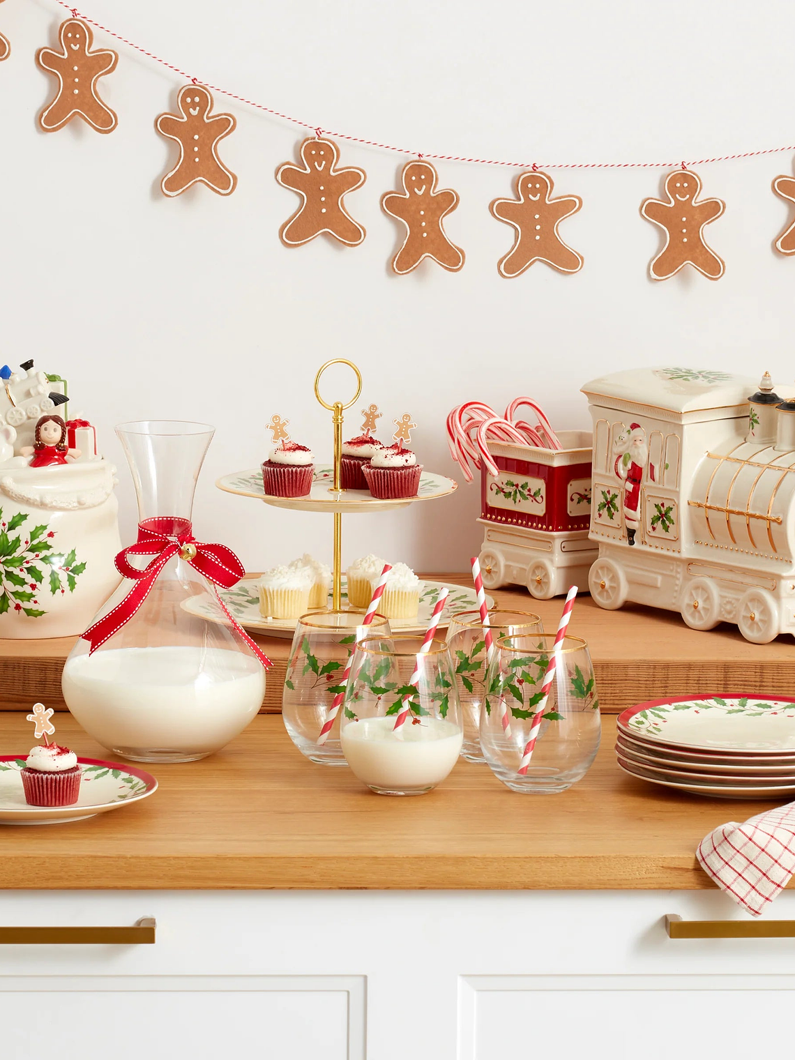 Holiday 2-Tiered Server 4