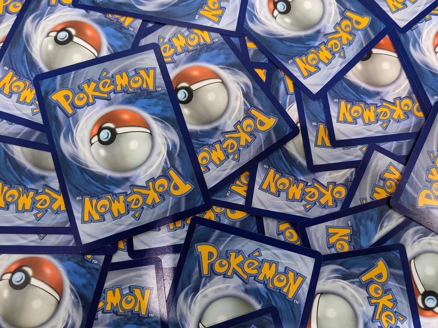 Expande tu Pokédex y domina la arena
