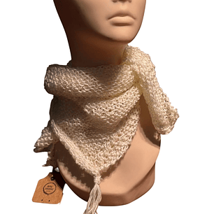 CUELLO DE LANA TEJIDO A MANO DISEÑO EXCLUSIVO