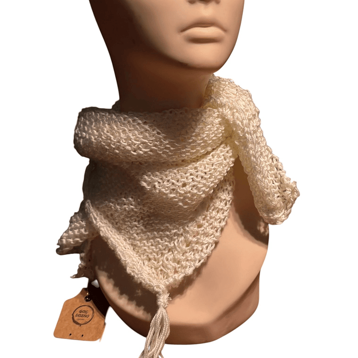 CUELLO DE LANA TEJIDO A MANO DISEÑO EXCLUSIVO 1