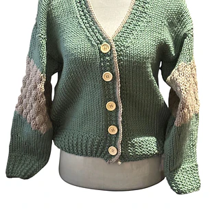 CHALECO DE ALPACA TEJIDO A MANO DISEÑO EXCLUSIVO