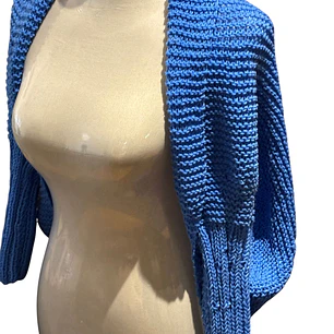CHALECO DE HILO DE BAMBU TEJIDO A MANO DISEÑO EXCLUSIVO