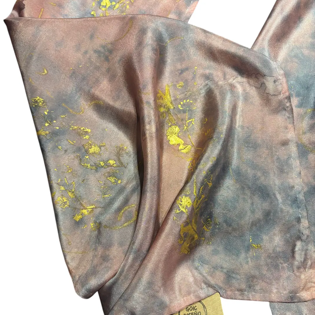 PAÑUELO SEDA NATURAL PINTADO A MANO DISEÑO EXCLUSIVO 2