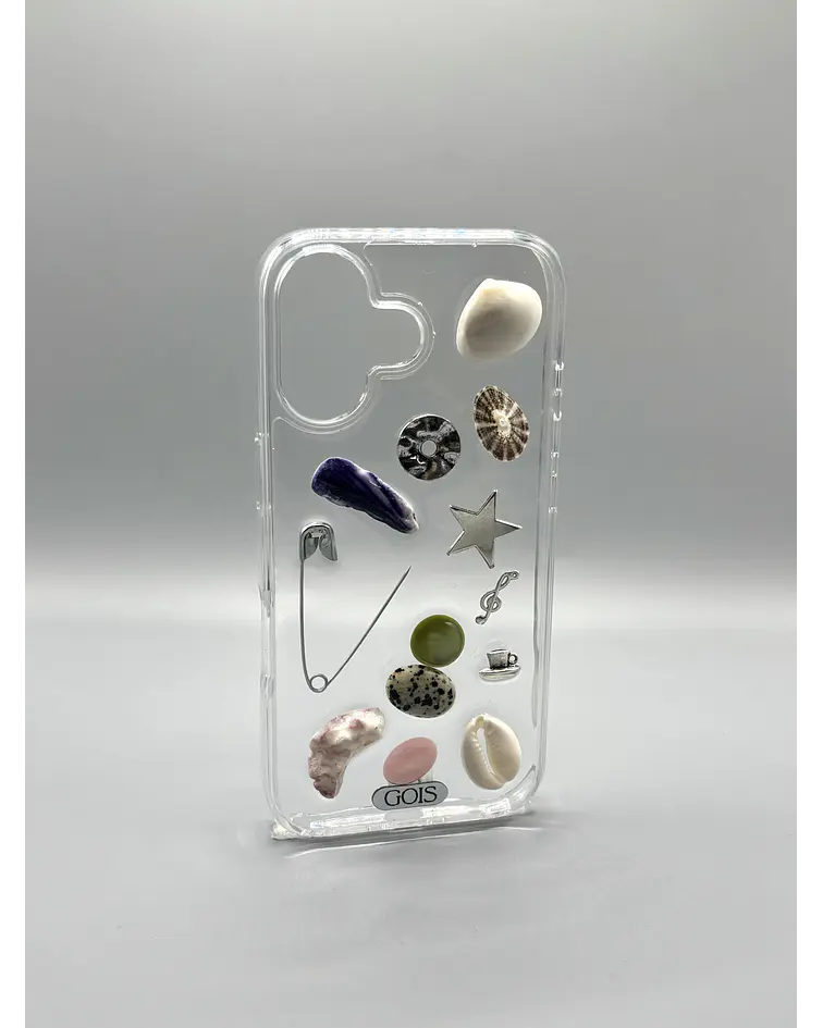 iPhone 17