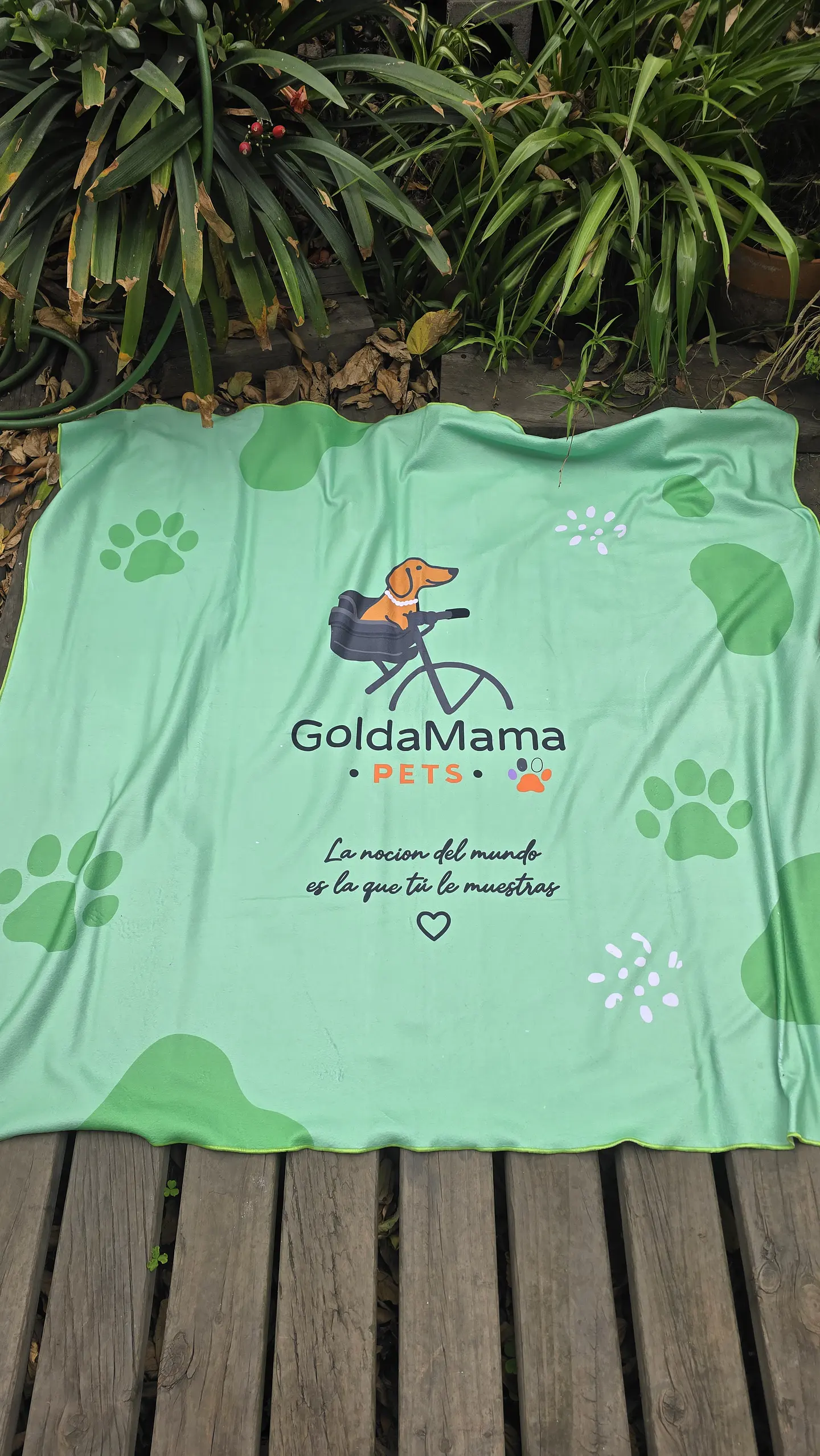 Manta Premium GoldaMama Pets – Edición Limitada 150 × 130 cm 2