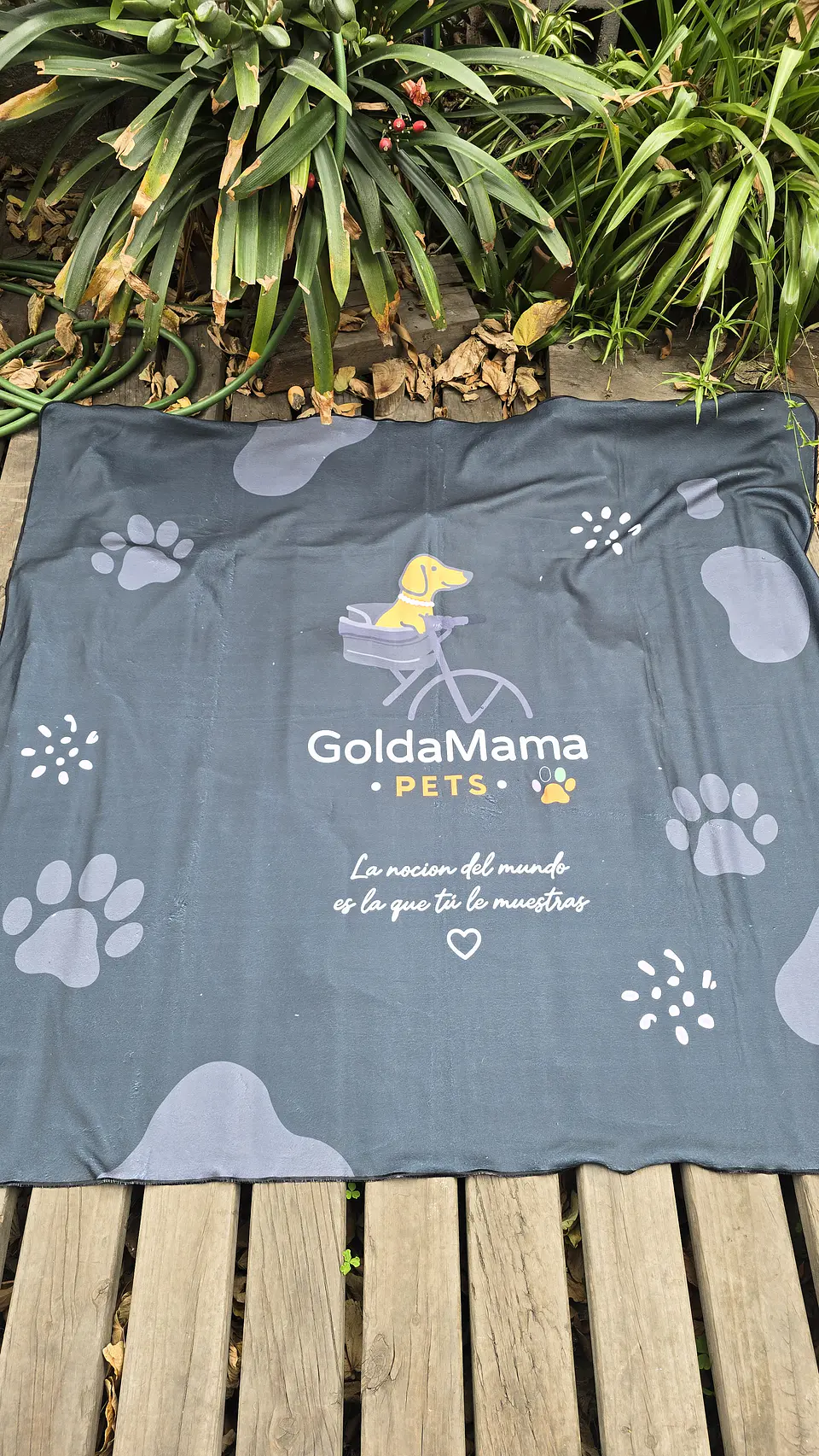 Manta Premium GoldaMama Pets – Edición Limitada 150 × 130 cm 4