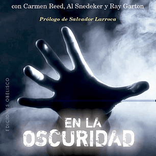 EN LA OSCURIDAD