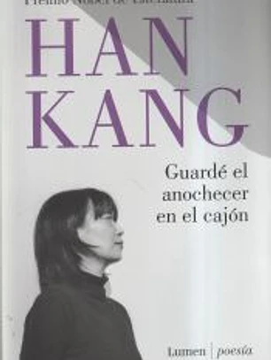 Guardé el anochecer en el cajón
