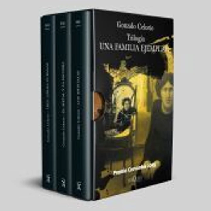 Estuche Una familia ejemplar (Premio Cervantes 2025) 1