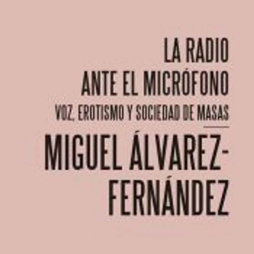 La radio ante el micrófono 1