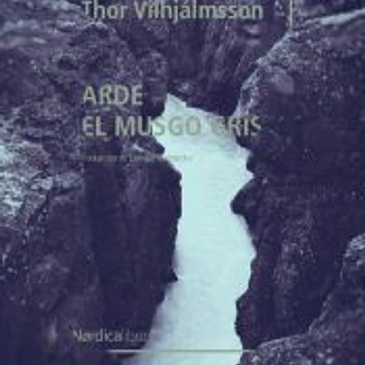 Arde el musgo gris 1