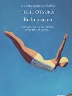 En la piscina