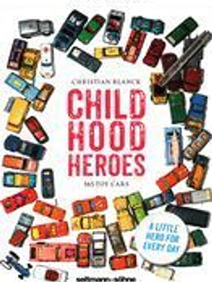 Child Hood Heroes: Tear-Off Perpetural Calendar