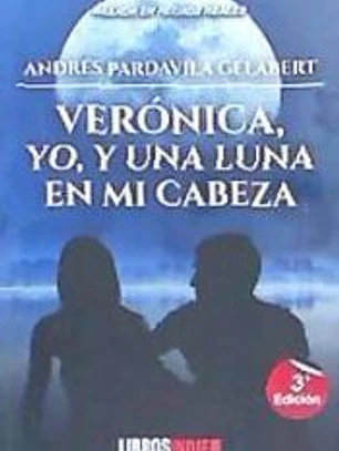 VERÓNICA YO Y UNA LUNA EN MI CABEZA