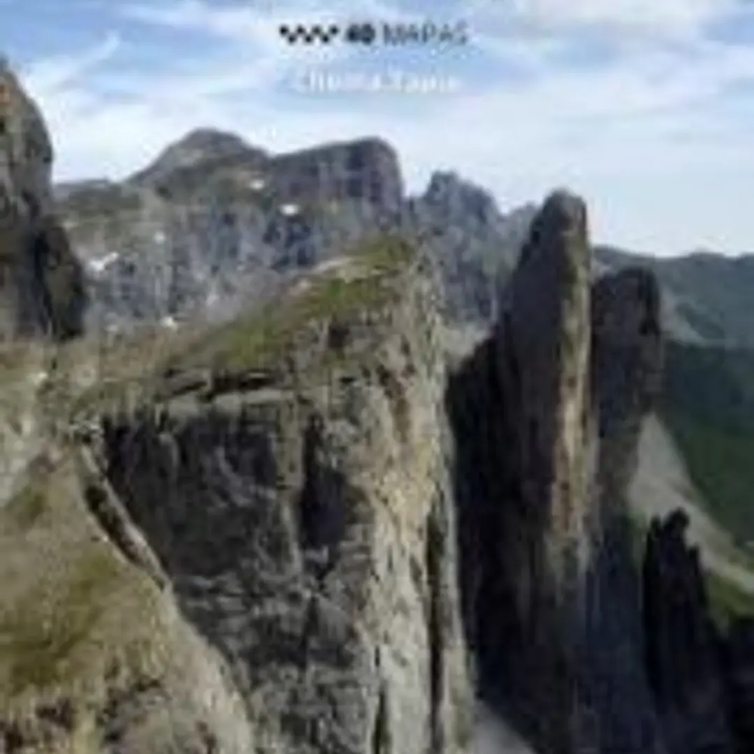 40 Rutas y ascensiones por Los Valles Occidentales del Pirineo Aragon?s 1