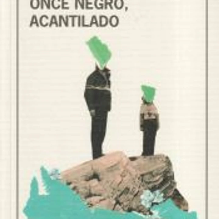 Once negro, acantilado 1