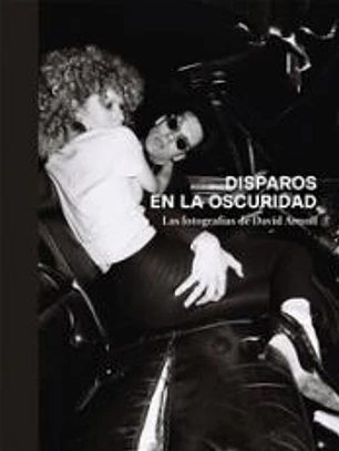 Disparos en la oscuridad