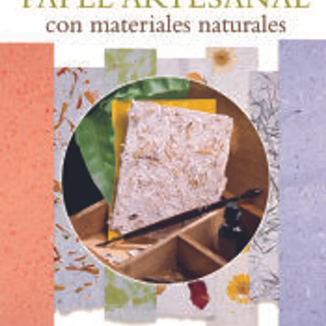 Papel artesanal con materiales naturales 1