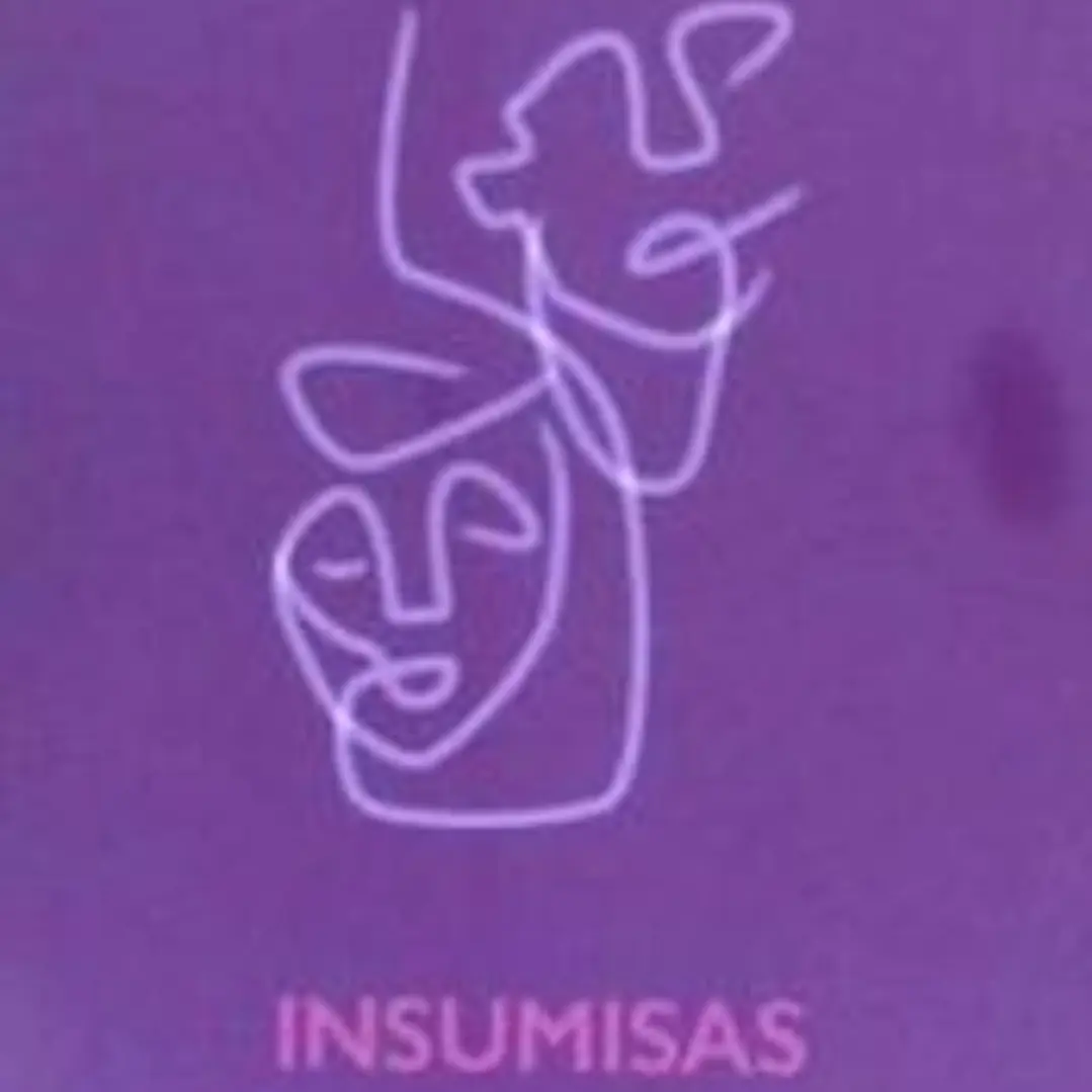 Insumisas: Poesía crítica contemporánea de mujeres 1