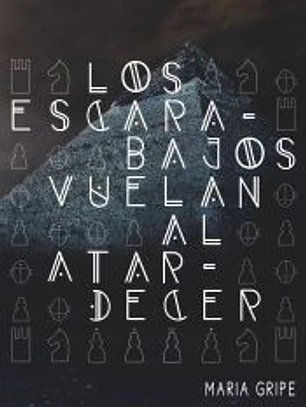 Los escarabajos vuelan al atardecer