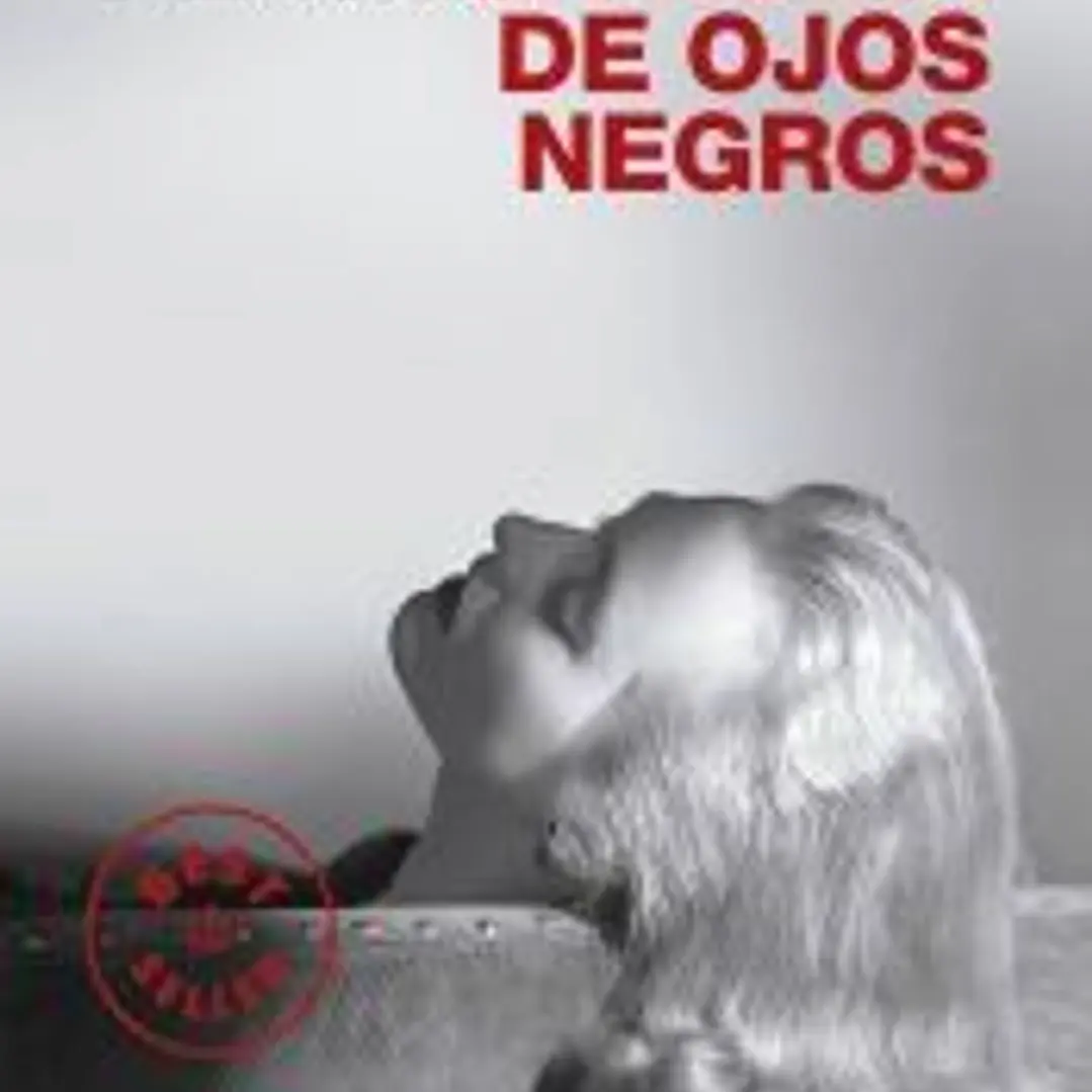 La rubia de ojos negros 1