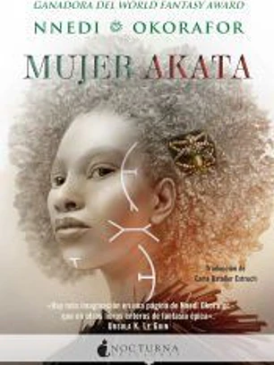 Mujer Akata