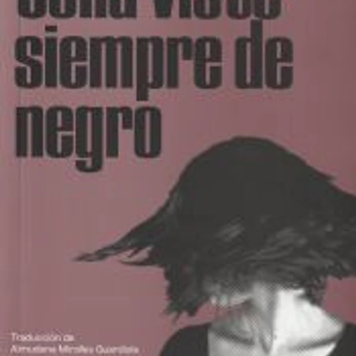 Sofia viste siempre de negro 1