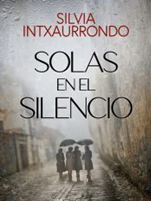 Solas en el silencio