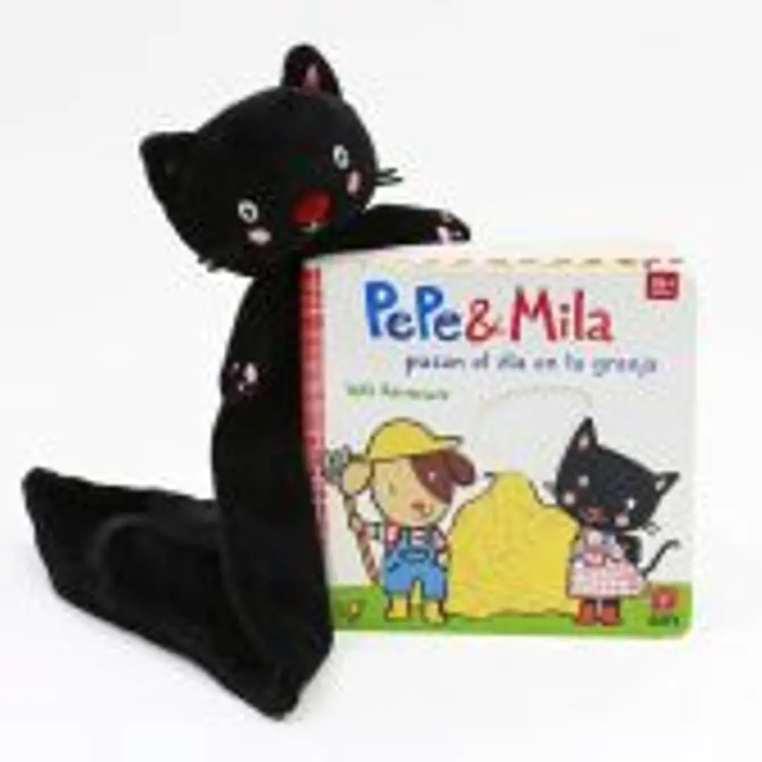Pack con Doudou Pepe&Mila pasan el da en la granja 1