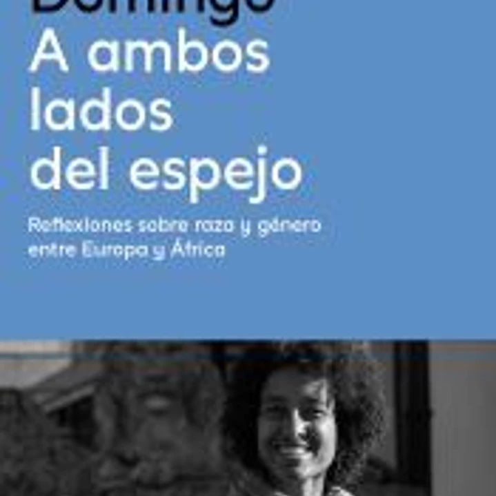A ambos lados del espejo 1