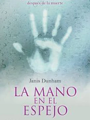 La mano en el espejo