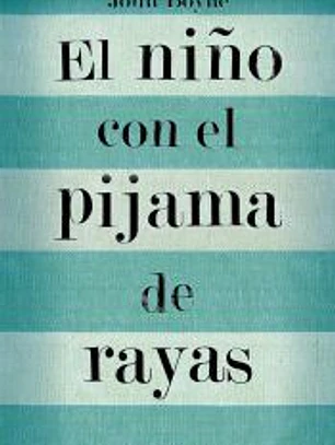 El niño con el pijama de rayas