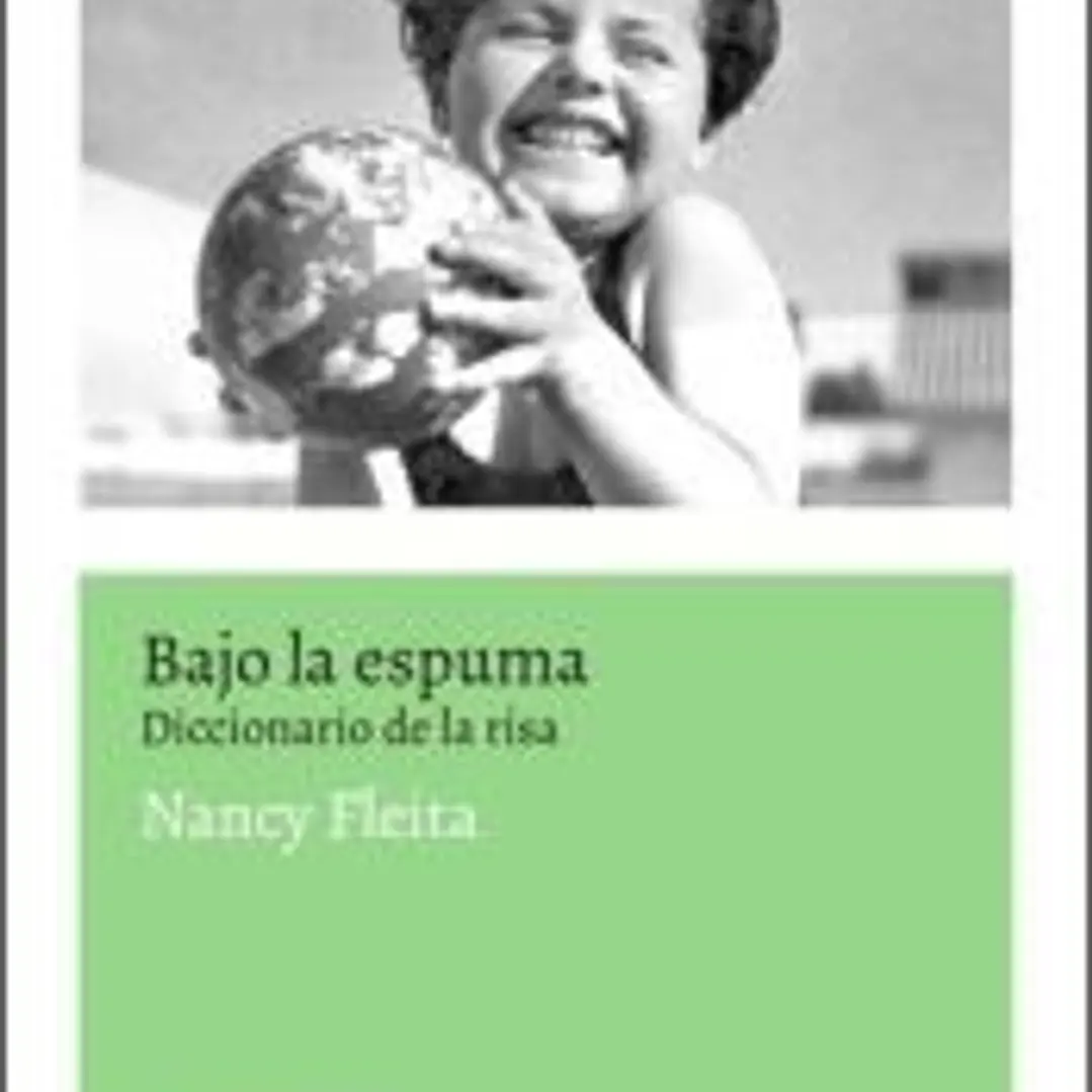 BAJO LA ESPUMA 1