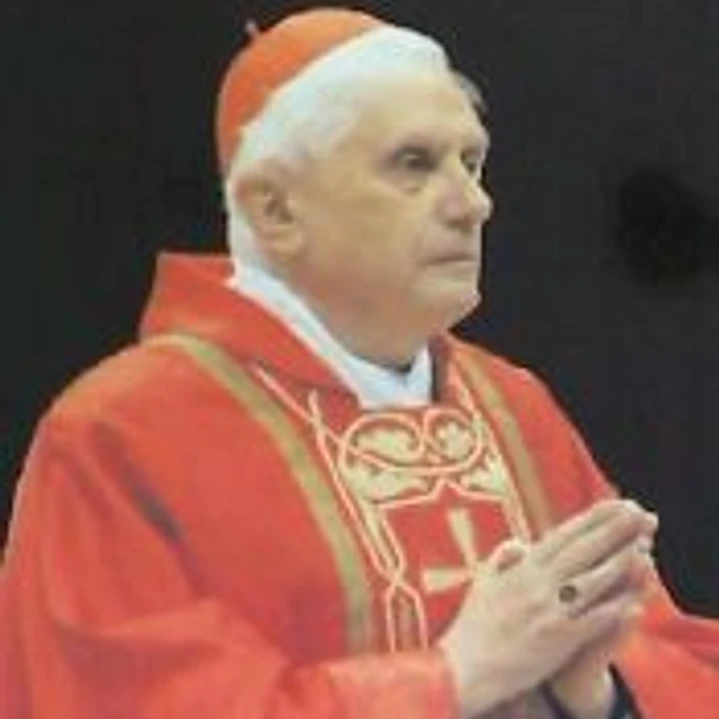 El camino pascual : ejercicios espirituales dados en el Vaticano en presencia de S. S. Juan Pablo II 1