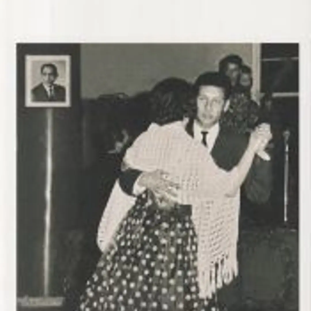 Miradnos bailar 1