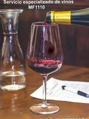 Servicio especializado de vinos. MF1110.