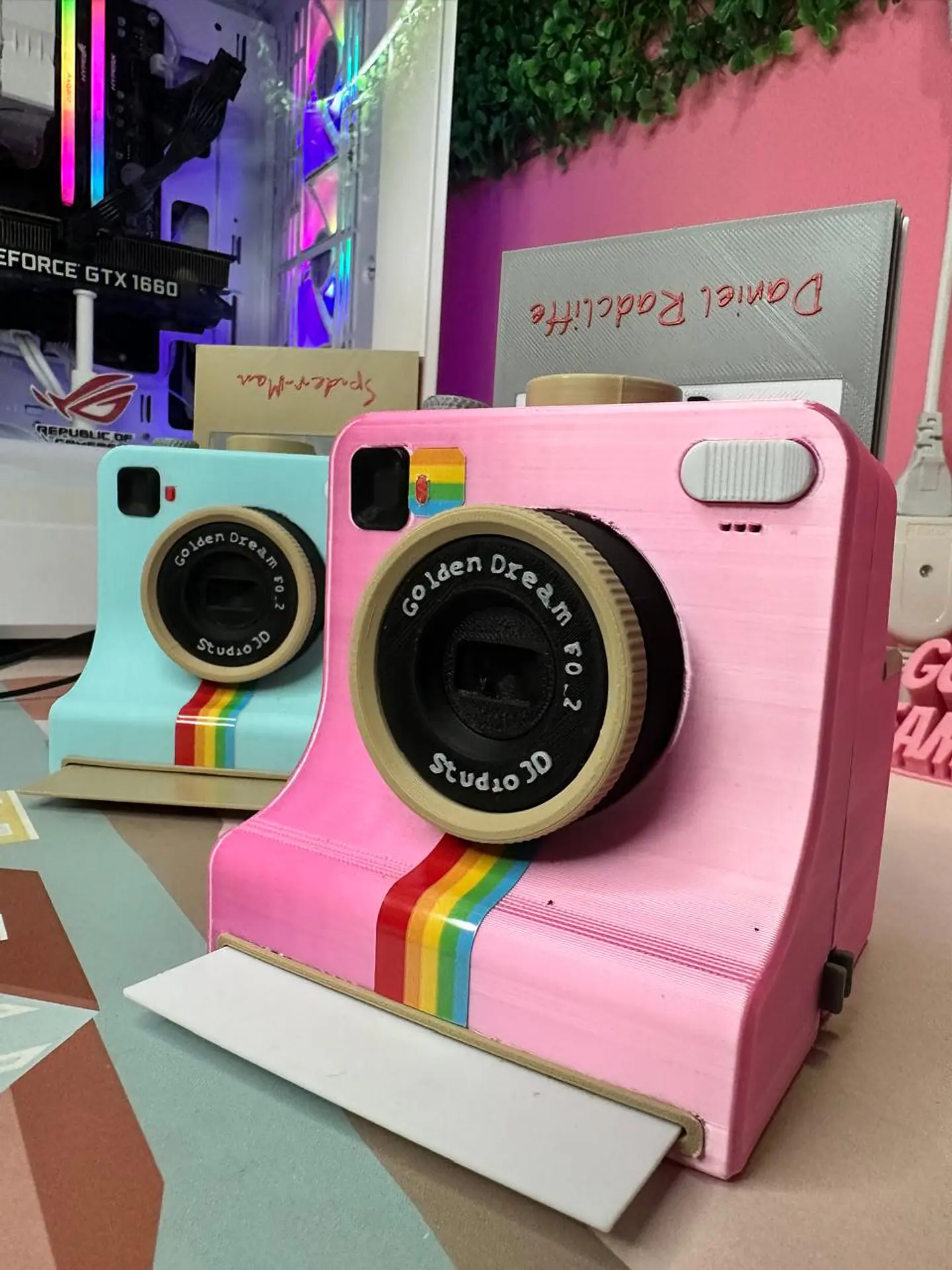 Camara Polaroid Dispensadora de Polvos  2