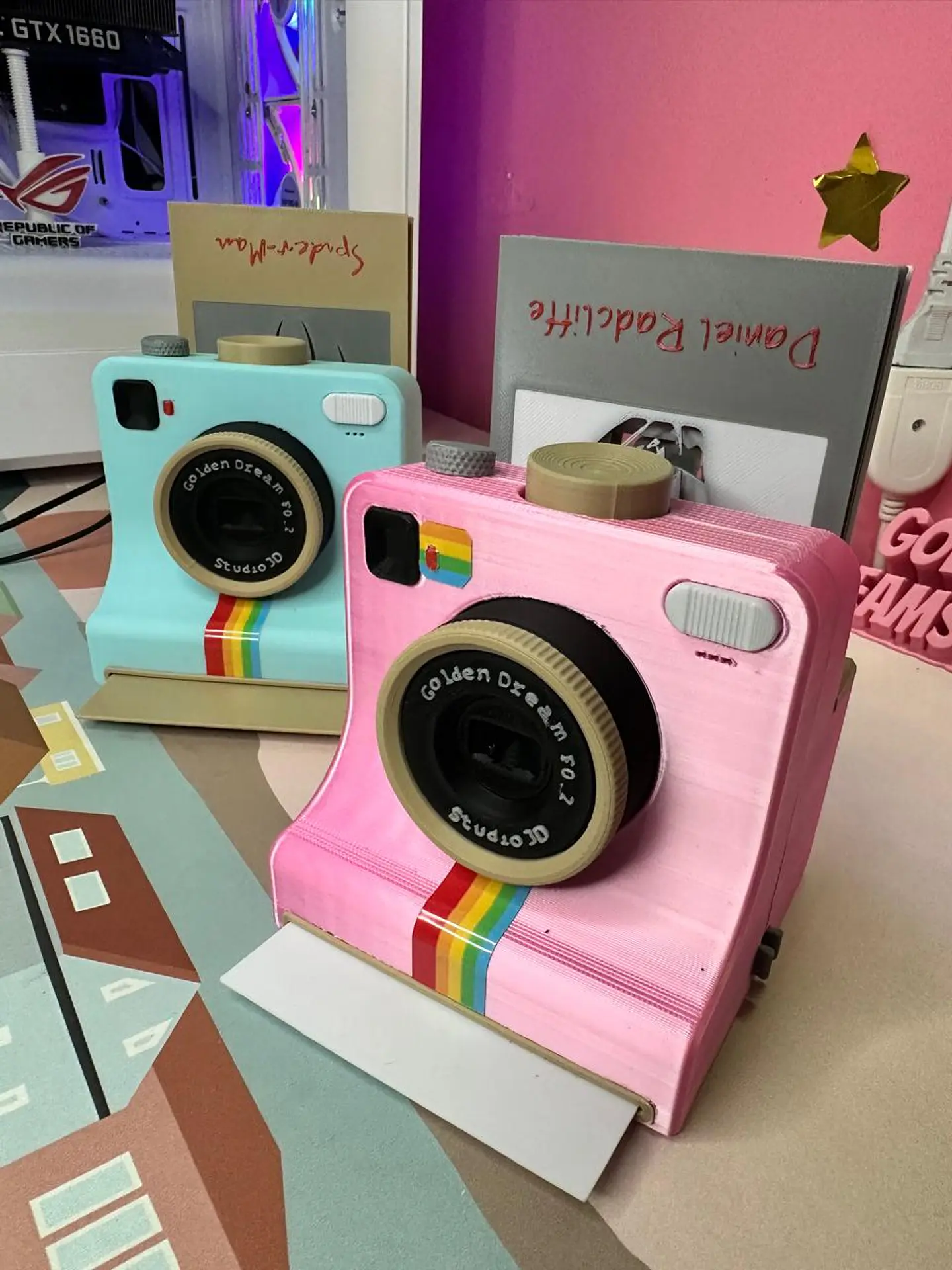 Camara Polaroid Dispensadora de Polvos  5